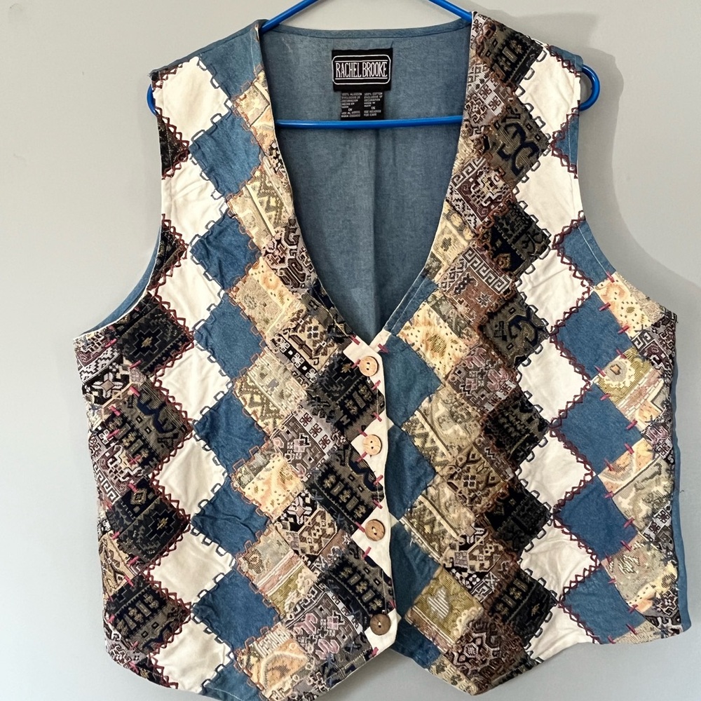 Rachel Brooke Blue Denim patchwork Vest
Women size 1X tapestry, embroidery